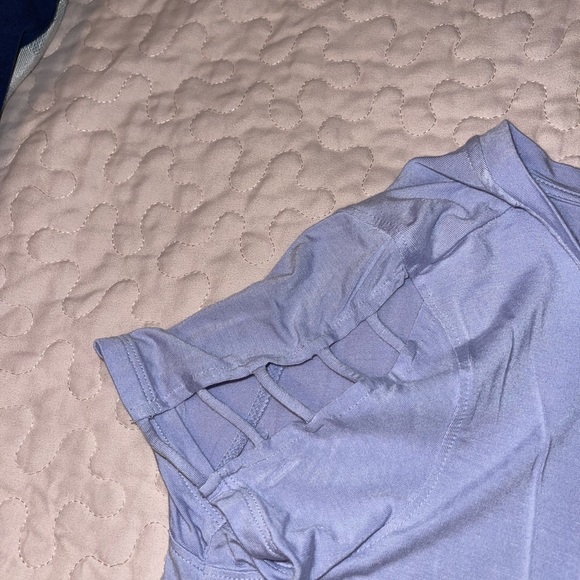 American Eagle Short Sleeve T shirt - Picture 2 of 3